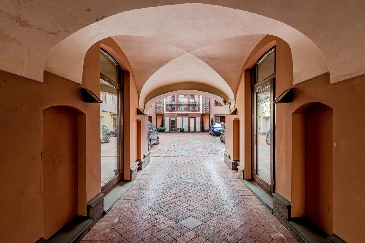Apartamento Luxury Gaono In Old Town Vilna Exterior foto