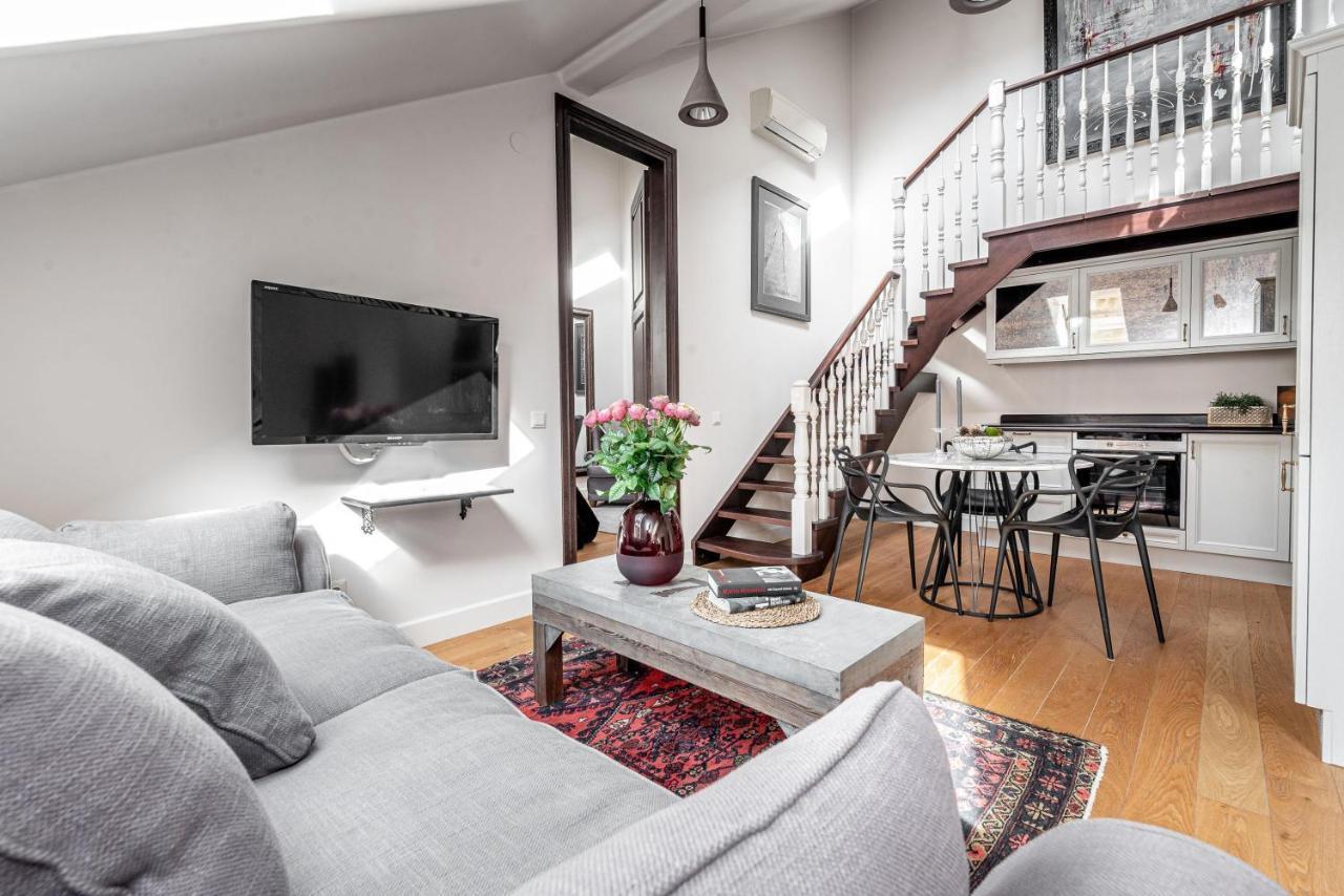 Apartamento Luxury Gaono In Old Town Vilna Exterior foto